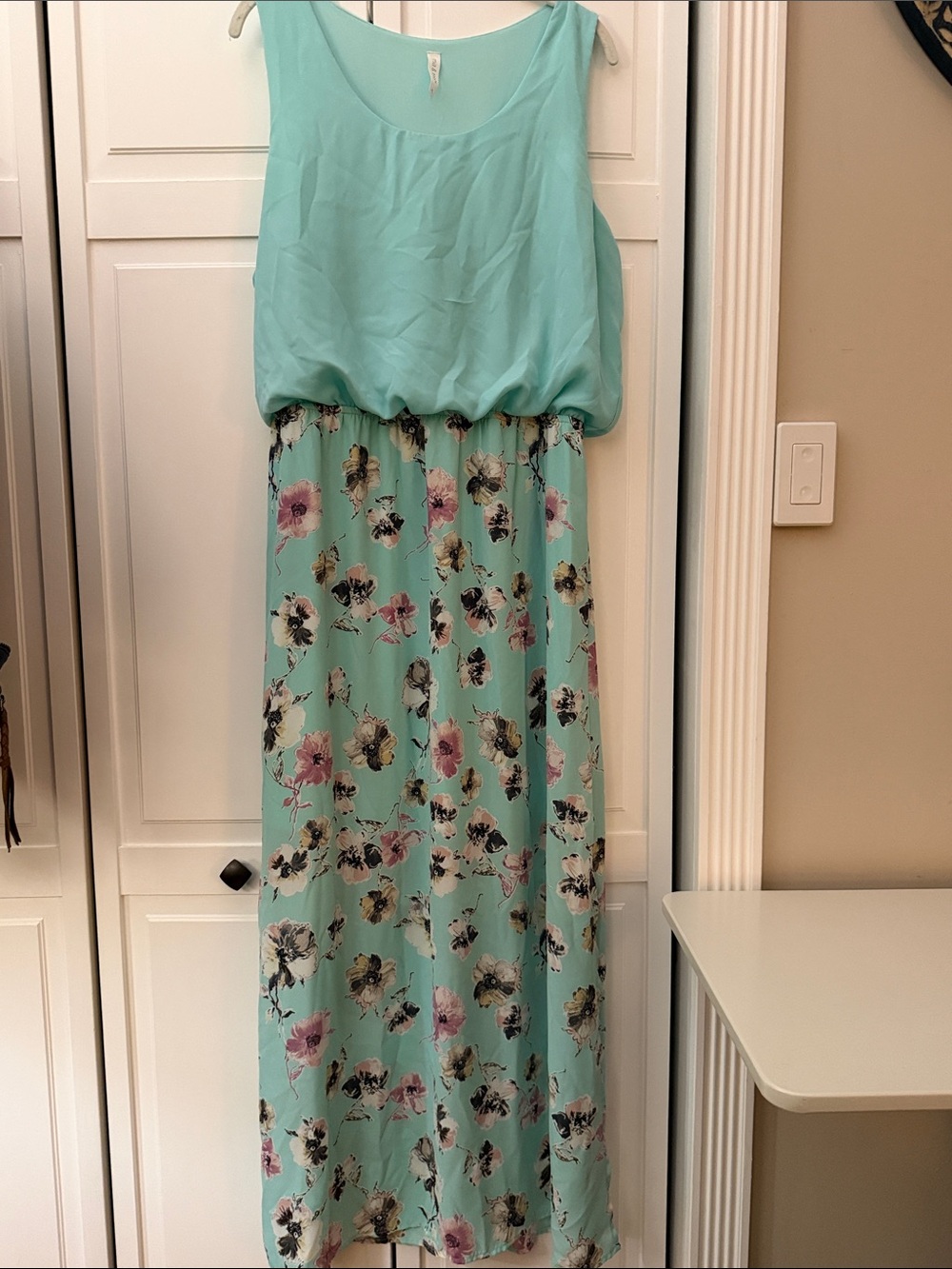 Women’s Mint Floral Maxi Dress - Sleeveless Blouson Style